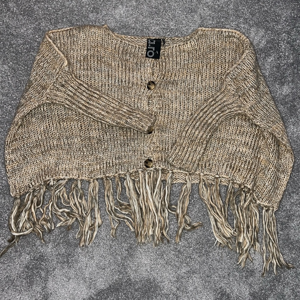 A + Ro boxy cropped button up fringe sweater size xs/s